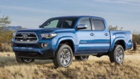 Toyota Tacoma 4WD, XSE, Leather